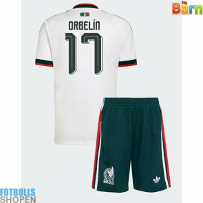 Billiga Mexiko Orbelin Pineda #17 Bortatröja Barn VM 2026 Kortärmad (+ Korta byxor)
